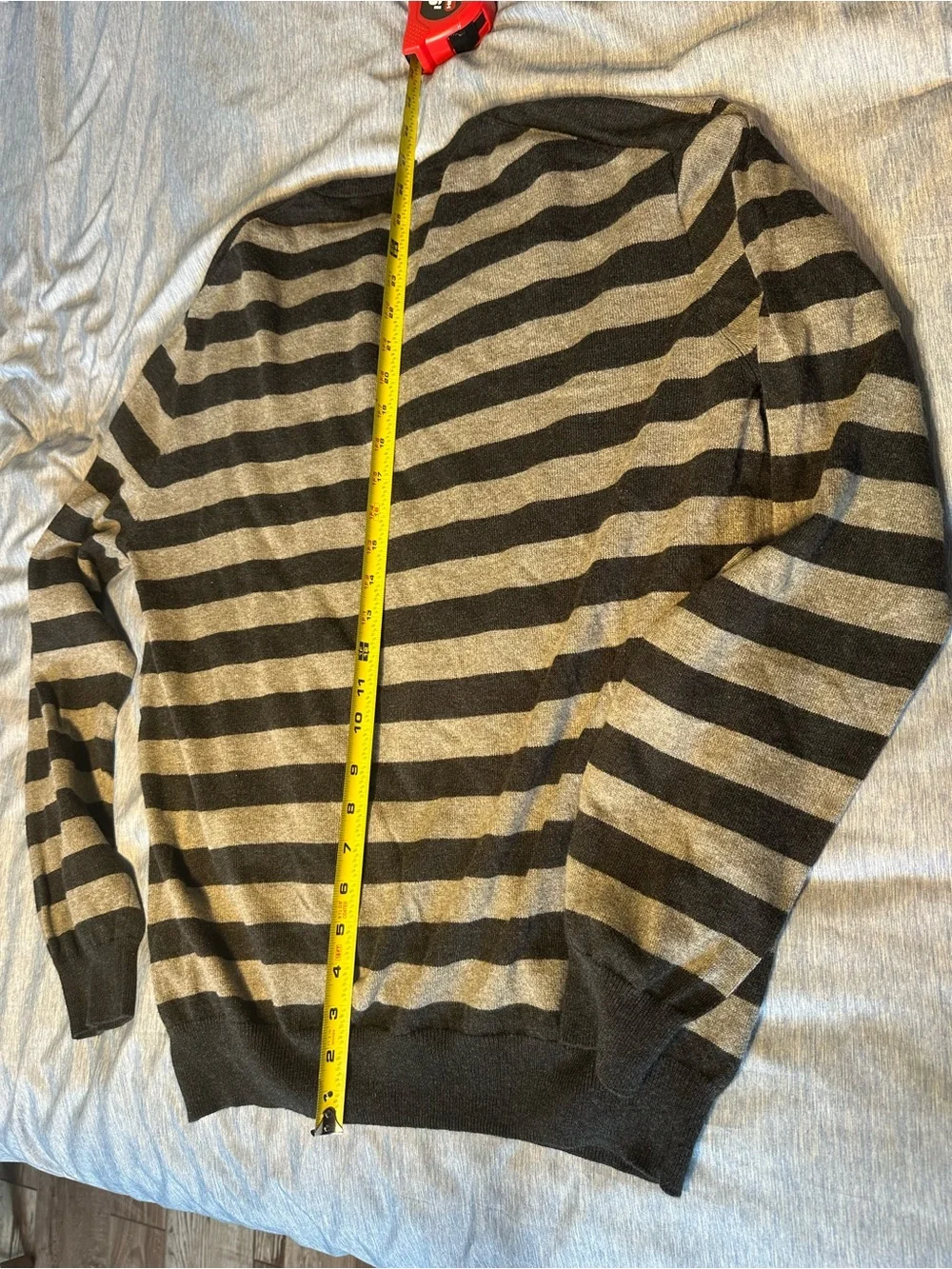 J. Crew L Men's V-Neck Striped Sweater - Black & Gray Stripes